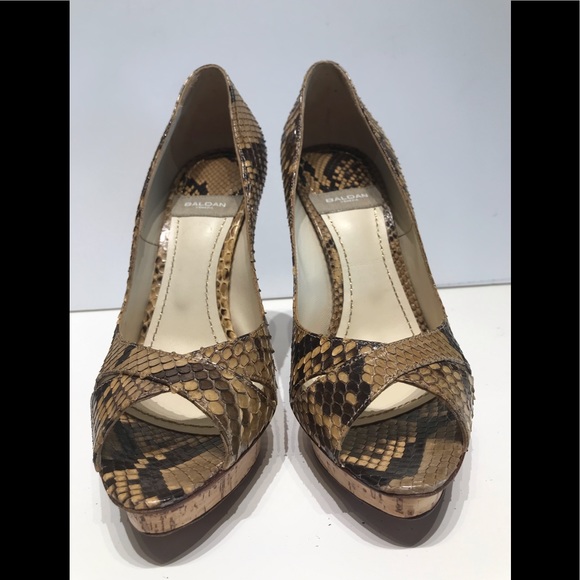 Baldan 🇮🇹 HH open toe pump in natural python